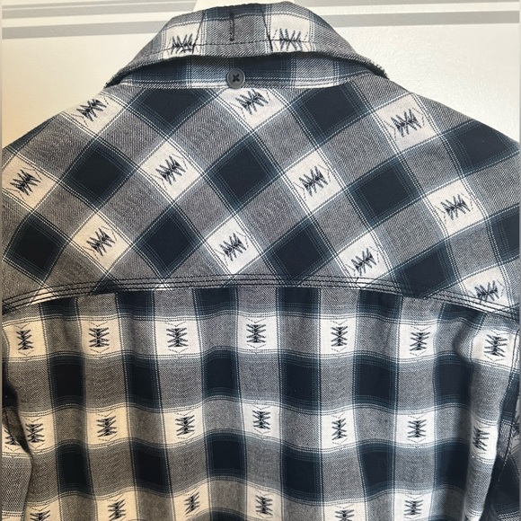 3/$15 Burnside long sleeve button down - Picture 2 of 5